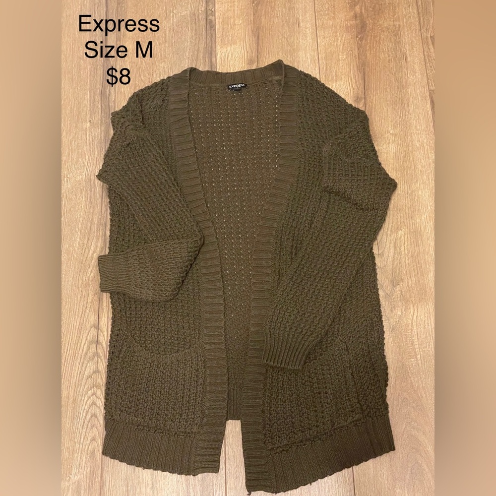 Green over sized cardigan